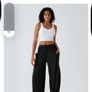 Black Women's Wide-Leg Pants